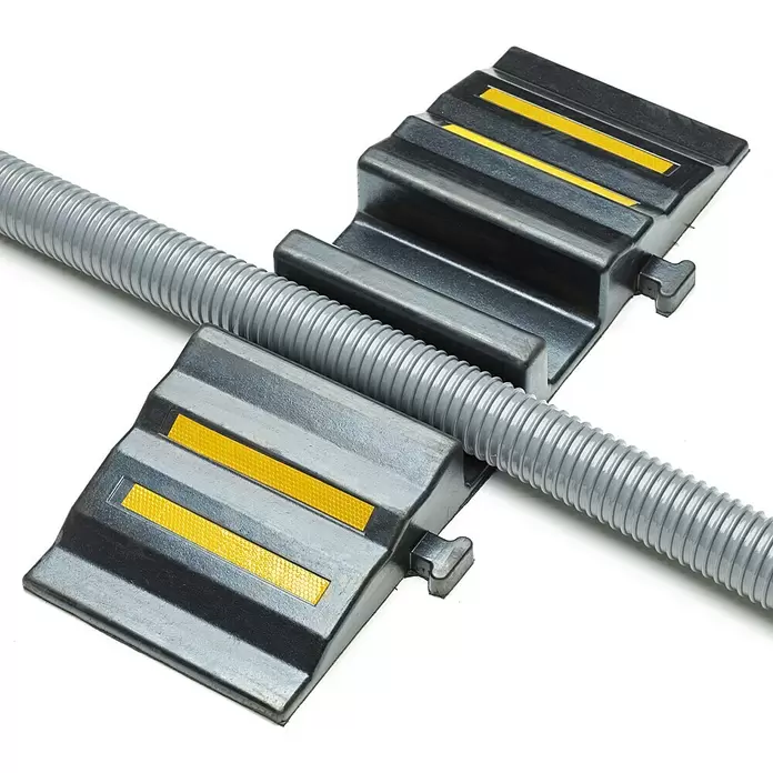 Schlauchbrücke - Passend für: Schläuche bis Außendurchmesser 100 mm - Detailaufnahme