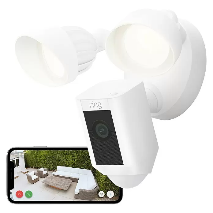 Ring Überwachungskamera Floodlight Cam Wired Plus - Weiß, 1.920 x 1.080 Pixel (Full HD) - Diagonale Ansicht