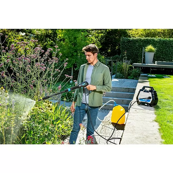 Gloria MultiJet Pflanzenschutz-Set - Passend für: Gloria MultiJet 18V, MultiJet 36V & MultiJet 230V - Anwendungsbeispiel