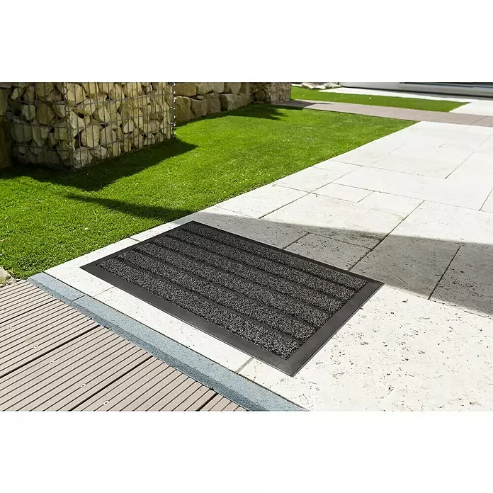 Astra Türmatte Scraper Line - Anthrazit/Schwarz, 40 x 60 cm, 100 % Polypropylen - Stimmungsaufnahme