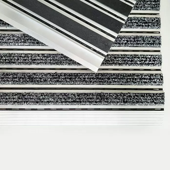 Astra Fußmatte Elegant - Rips, Schwarz, 40 x 60 cm, 100 % Polypropylen - Detailaufnahme