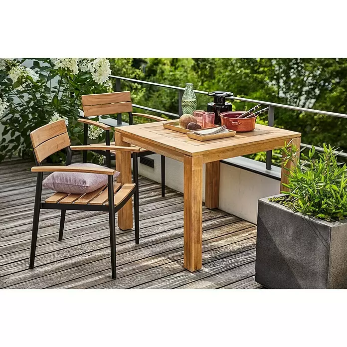 Sunfun Laura Gartentisch - L x B x H: 90 x 90 x 76 cm, Helles Teakholz - Stimmungsaufnahme