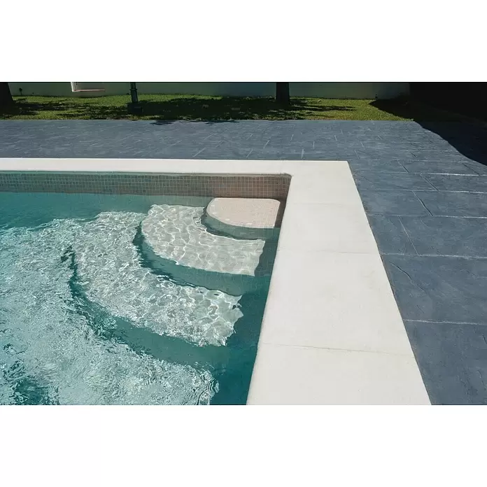 SAS Domus Spa Beckenrandstein-Set - L x B x S: 60 x 30 x 3,5 cm, Geeignet für: Pools, Material: Beton, Farbe: Weiß - Stimmungsaufnahme