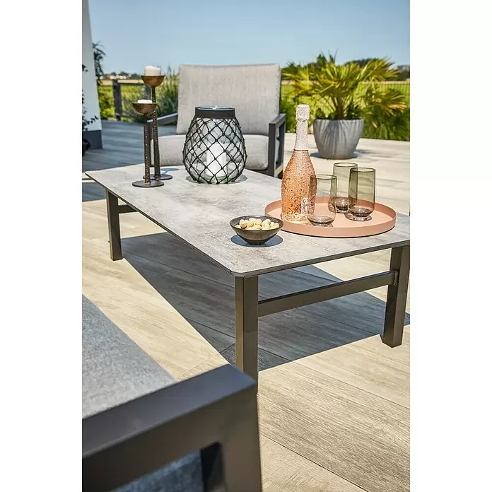 Sunfun Melina Loungetisch - L x B x H: 135 x 67 x 36 cm, Hochdruck-Schichtpressstoff (HPL), Schwarz - Stimmungsaufnahme