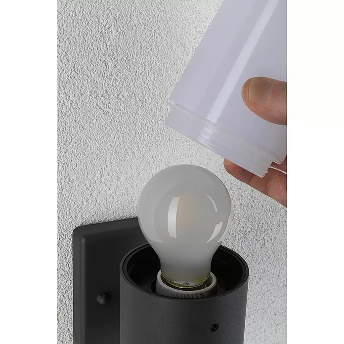 Paulmann Außenwandleuchte Tubs - 15 W, 13 x 10,5 x 17,5 cm, Grau matt, Mit Bewegungsmelder - Detailaufnahme