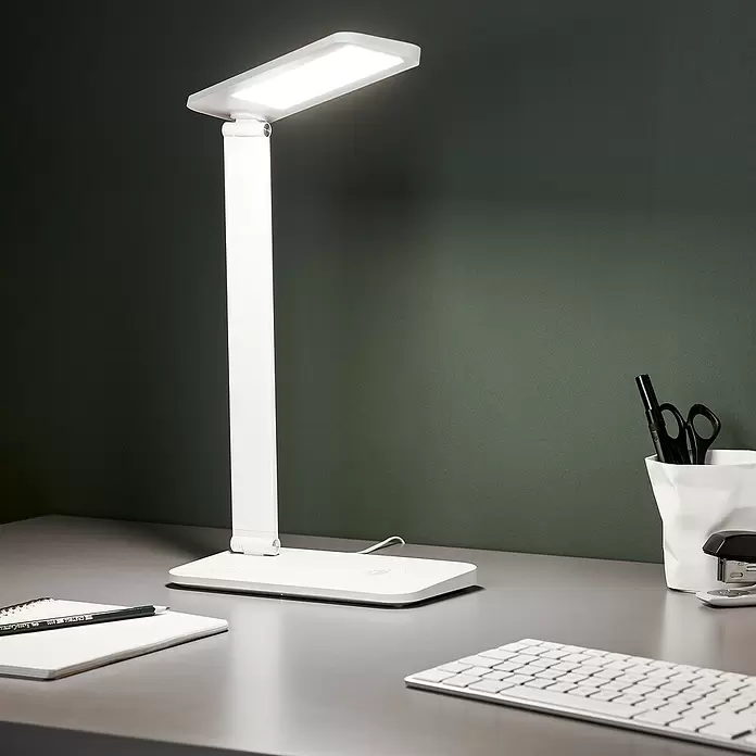 LED-Tischleuchte Seamont - 9 W, L x B x H: 31 x 12 x 37,4 cm, Weiß - Stimmungsaufnahme