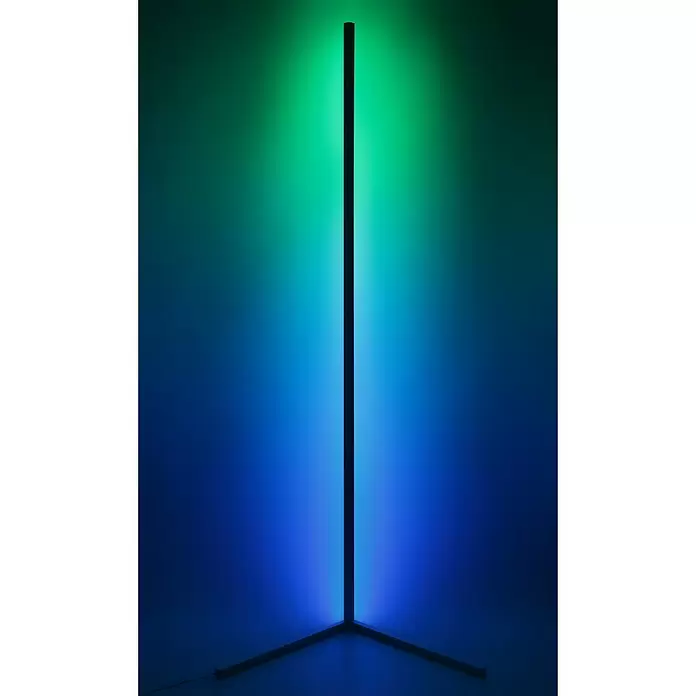 Tween Light LED-Stehleuchte Anzio - 19 W, Höhe: 140 cm, Weiß, RGB - Stimmungsaufnahme