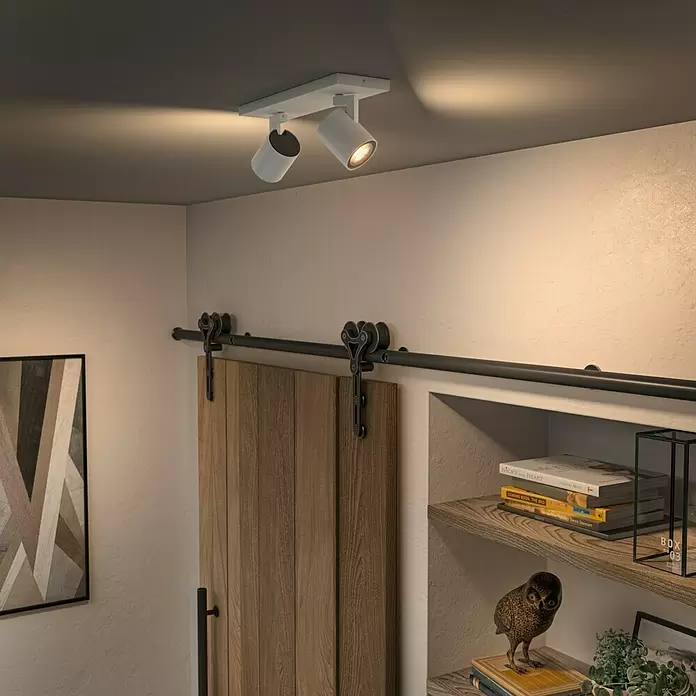 Philips Hue LED-Spotstrahler Runner - Anzahl Leuchtmittel: 2 Stk. - Stimmungsaufnahme