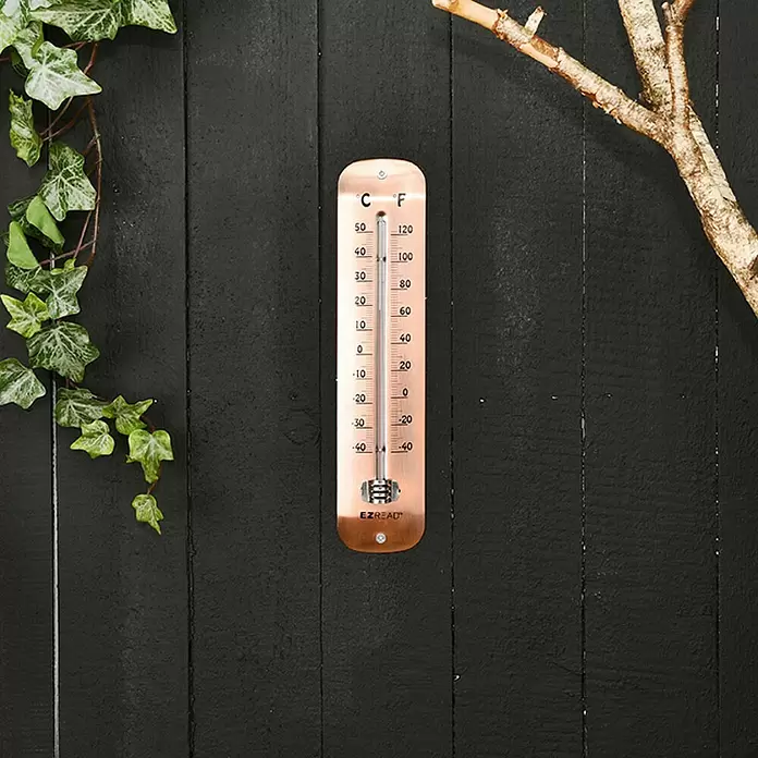 Esschert Design Vanjski termometar - Visina: 30 cm - Proizvod u upotrebi