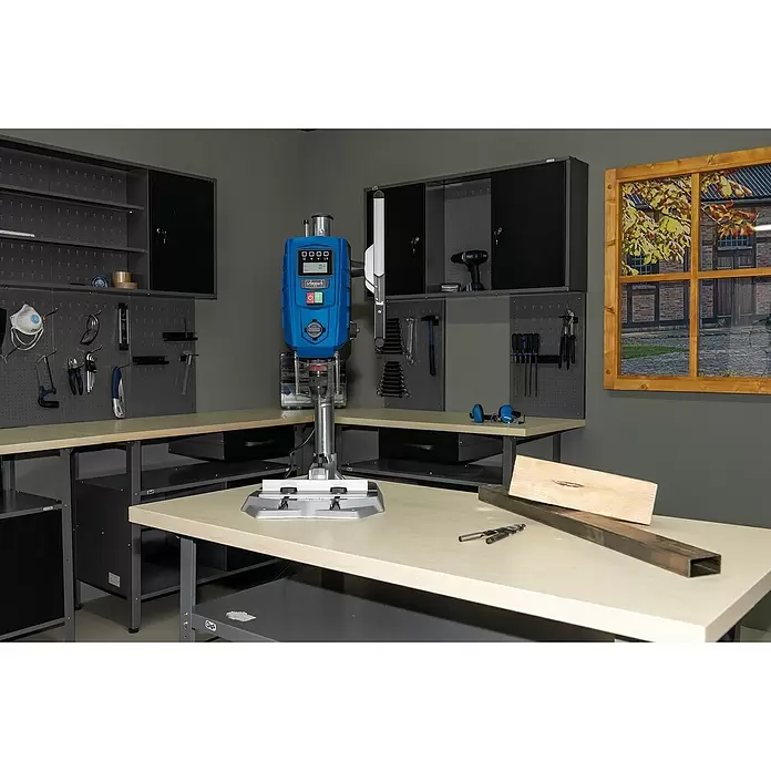 Scheppach Tischbohrmaschine DP 60 - 710 W, Leerlaufdrehzahl: 0 U/min - 2.600 U/min, Spannweite Bohrfutter: 1,5 mm - 13 mm - Stimmungsaufnahme
