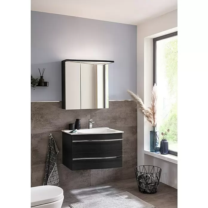 Camargue Lineo LED-Spiegelschrank - B x H: 70,4 x 70,2 cm, Mit Beleuchtung, Spanplatte, Darkoak, Rechts - Stimmungsaufnahme