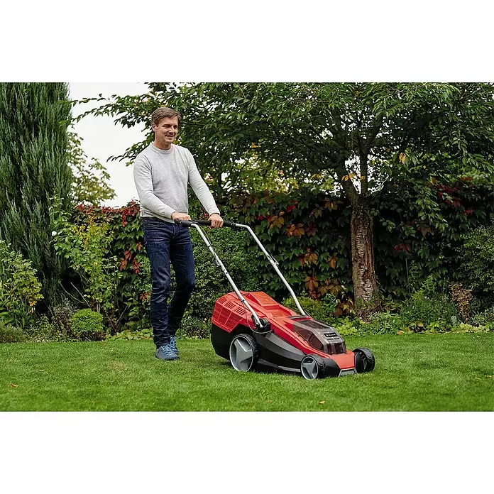 Einhell Power X-Change Akku-Rasenmäher GE-CM 36/43 Li M - 18 V, 2 Akkus, 4 Ah, Schnittbreite: 43 cm - Anwendungsbeispiel