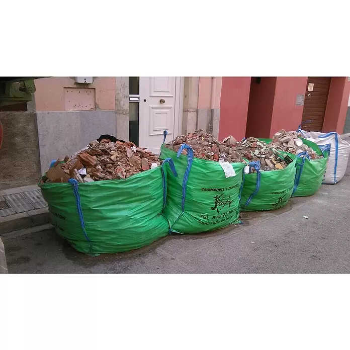 BHS Cataluña Big Bag para escombros - 80 x 80 x 90 cm, Peso máximo admitido: 1.000 kg - Foto ambiente