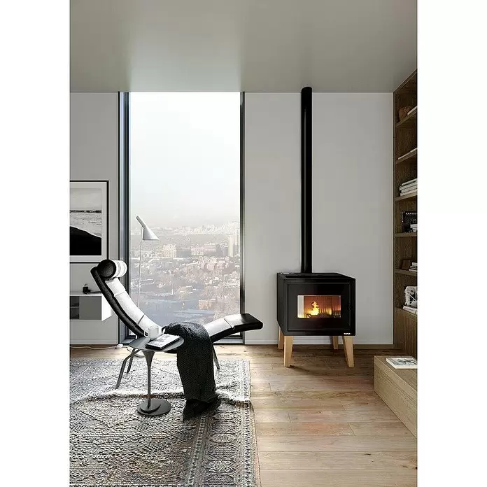 FreePoint Estufa de pellets Modo Airtight Wood - 10,51 W, Volumen de calefacción: 223 m³, Negro - Foto ambiente