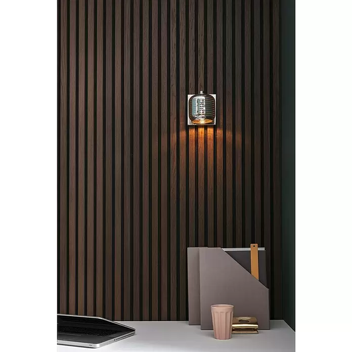 FibroTech Akustikpaneel Basic - Smoked Oak, 2.440 x 605 x 22 mm, 1 Paneel - Stimmungsaufnahme