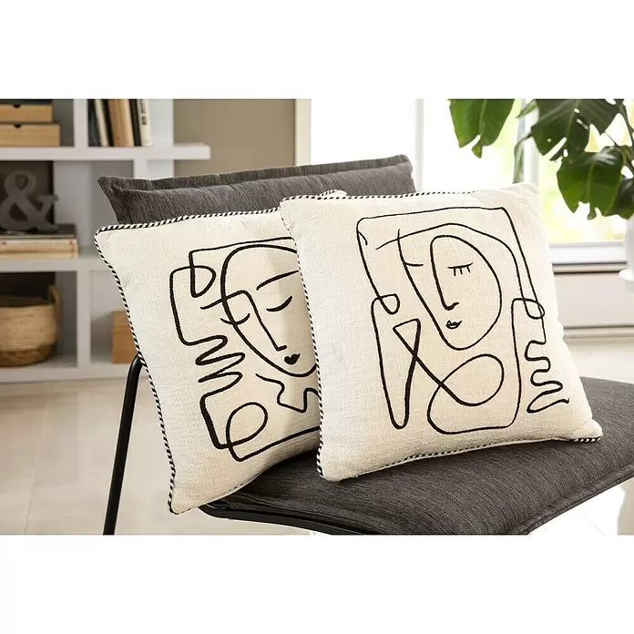 Kissen Pica I - Weiß/Schwarz, 45 x 45 cm, 100 % Baumwolle - Stimmungsaufnahme