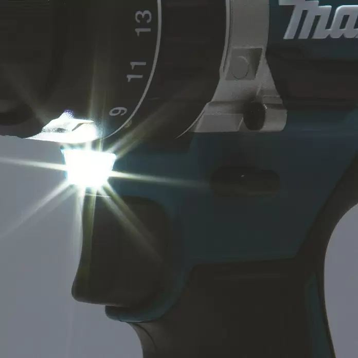 Makita Akku-Schlagbohrschrauber DHP484RTJ - 18 V, 2 Akkus, 5 Ah, Leerlaufdrehzahl: 0 U/min - 2.000 U/min - Detailaufnahme