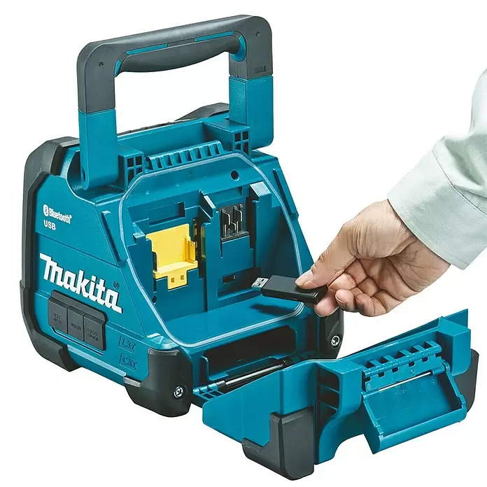 Makita Bluetooth-Lautsprecher DMR202 - 10,8 V - 18 V, Ohne Akku - Anwendungsbeispiel