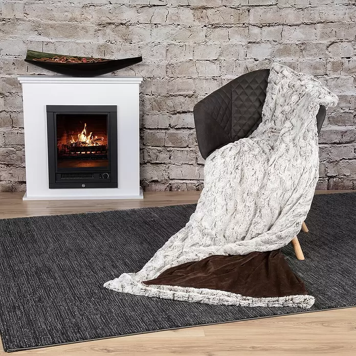 Decke Smooth - Braun, 200 x 150 cm, 100 % Polyester - Stimmungsaufnahme