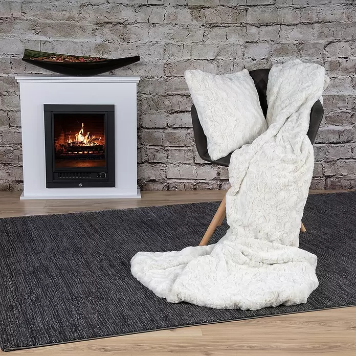 Kissen Smooth - Elfenbein, 45 x 45 cm, 100 % Polyester - Stimmungsaufnahme
