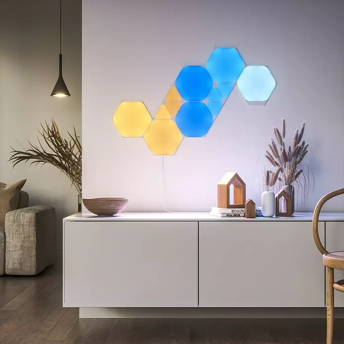 Nanoleaf LED-Panel Shapes Hexagons 15er Starter Set 2. Generation - L x B x H: 23 x 20 x 0,6 cm, Weiß, RGBW - Stimmungsaufnahme