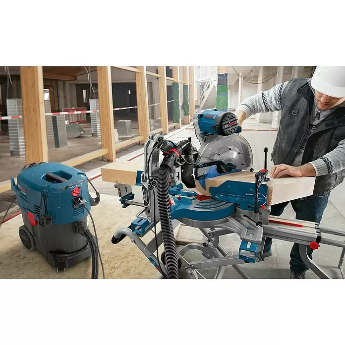 Bosch Professional Nass-Trockensauger GAS 35 L SFC+ - 1.380 W, 23 l - Anwendungsbeispiel