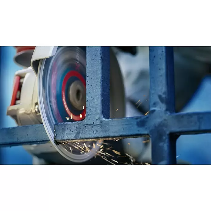 Bosch Professional X-Lock Diamant-Trennscheibe Diamond Metal Wheel X-Lock - 125 mm, Geeignet für: Metall - Anwendungsbeispiel