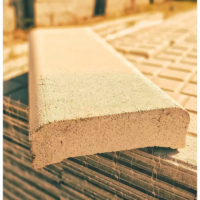 BHS Cataluña Cubremuros Jaen - 50 x 15 x 6 cm, Crema, Hormigón - Foto ambiente