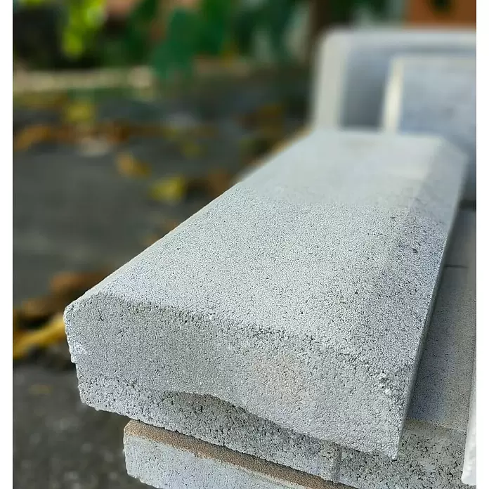 BHS Cataluña Cubremuros Granada - 50 x 18 x 6 cm, Gris, Hormigón - Foto ambiente