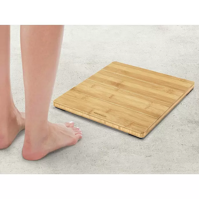 Báscula digital Style Sense Bamboo Magic - Digital, Carga soportada: 180 kg - Producto en uso