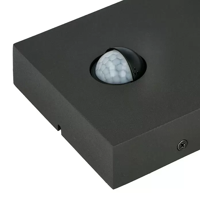 Starlux LED-Sensor-Außenwandleuchte Genova - 9,5 W, L x B x H: 105 x 100 x 164 mm, Silbergrau, Opal, Warmweiß - Detailaufnahme