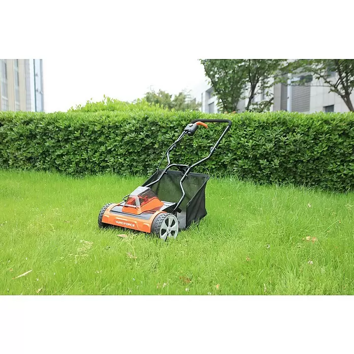 Yard Force Akku-Spindelmäher LM C38 - Schnittbreite: 38 cm - Stimmungsaufnahme