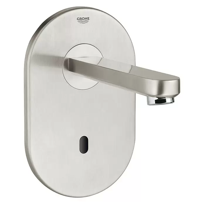 Grohe Eurosmart Wand-Waschtischarmatur - Edelstahl, Glänzend, Ausladung: 172 mm, Infrarot-Elektronik - Diagonale Ansicht