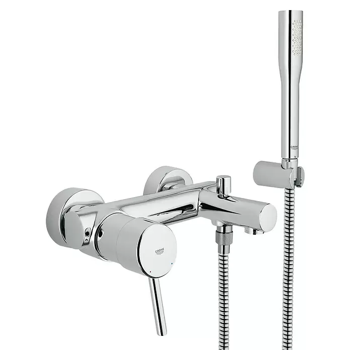 Grohe Concetto Badewannenarmatur - Chrom, Glänzend, Handbrause - Diagonale Ansicht