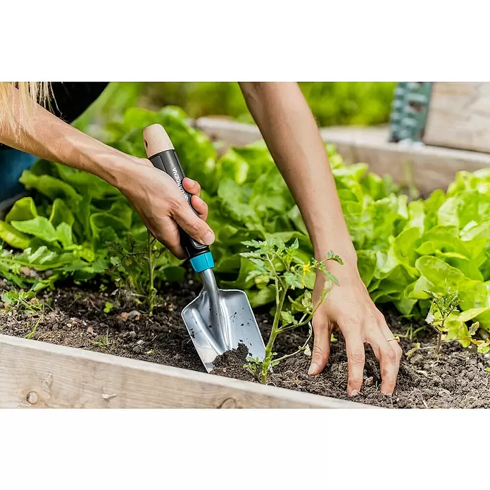 Gardena EcoLine Lopatica za zemlju - Radna širina: 8,5 cm - Proizvod u upotrebi