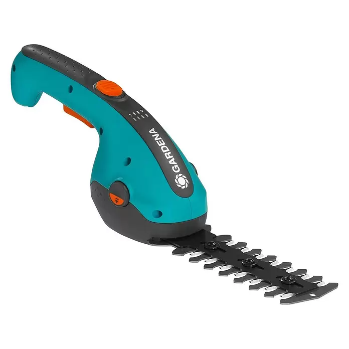 Gardena ClassicCut Akku-Gras- & Strauchschere - 3,6 V, Li-Ionen, 1 Akku, Messerbreite: 8 cm - Diagonale Ansicht