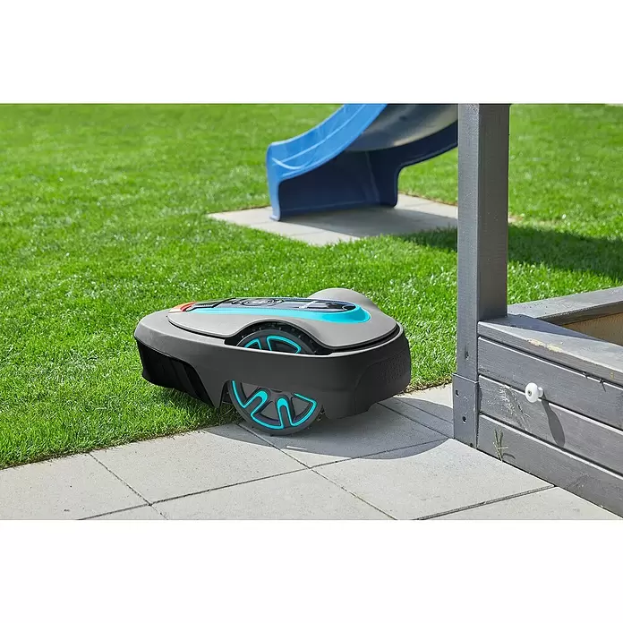 Gardena Mähroboter-Set smart SILENO city Set 600 - 18 V, Li-Ionen, 2 Ah, 1 Akku, Max. Flächenempfehlung: 600 m² - Stimmungsaufnahme