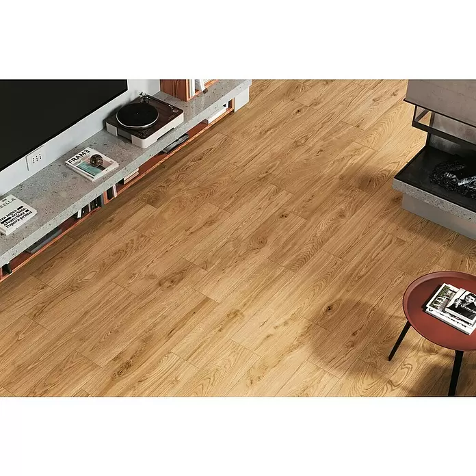 Atlas Concorde Feinsteinzeugfliese Twist Rovere - 22,5 x 90 cm, Beige, Unglasiert - Stimmungsaufnahme