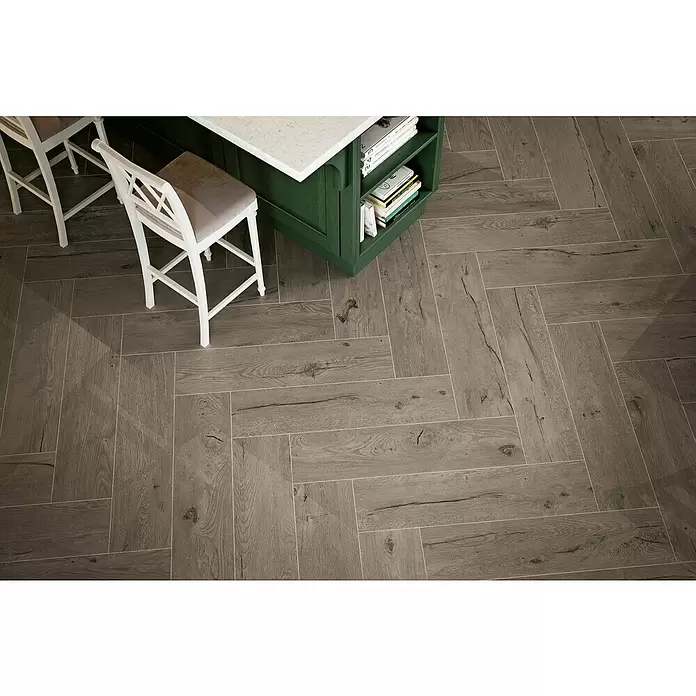 Atlas Concorde Feinsteinzeugfliese Fable Grey - 22,5 x 90 cm, Grau, Unglasiert - Stimmungsaufnahme