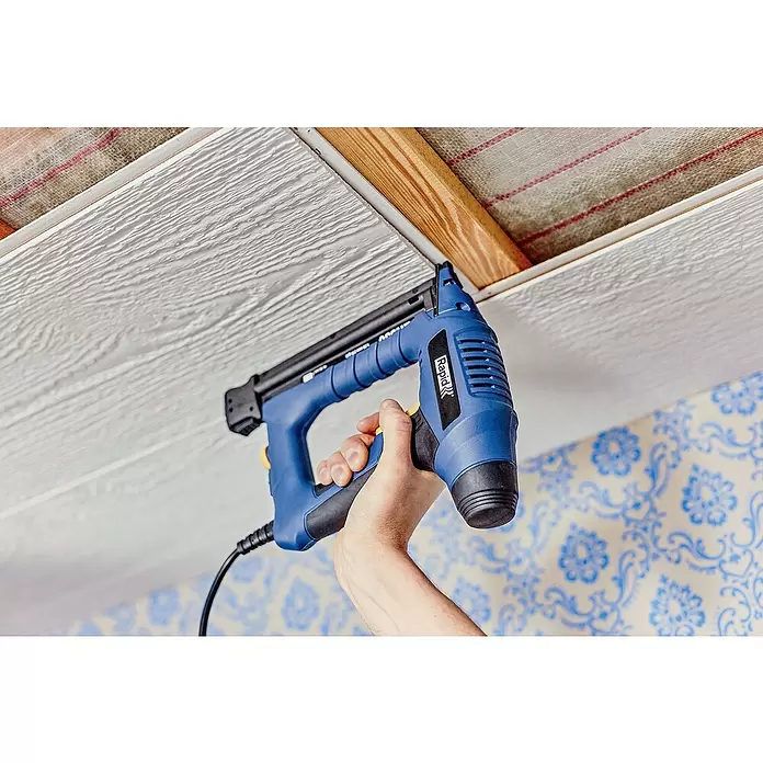 Rapid Elektronagler EN330 - Länge Nagel: 15 mm - 30 mm, Magazinkapazität Nägel: 110 Stk. - Anwendungsbeispiel
