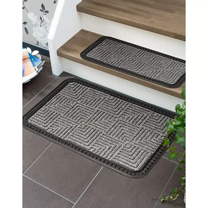 Astra Fußmatte Border Star - Silber, 40 x 60 cm, 70 % Polypropylen, 30 % Gummi - Stimmungsaufnahme