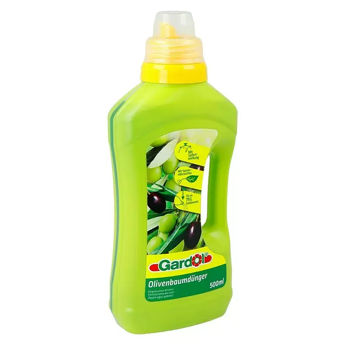Gardol Olivenbaumdünger - 500 ml, Inhalt ausreichend für ca.: 75 l Gießwasser - Diagonale Ansicht