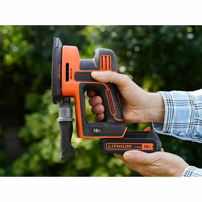 Black+Decker Akku-Multischleifer BDCDS18-QW - 18 V, 1 Akku, 5 Ah, 12.000 U/min - Anwendungsbeispiel