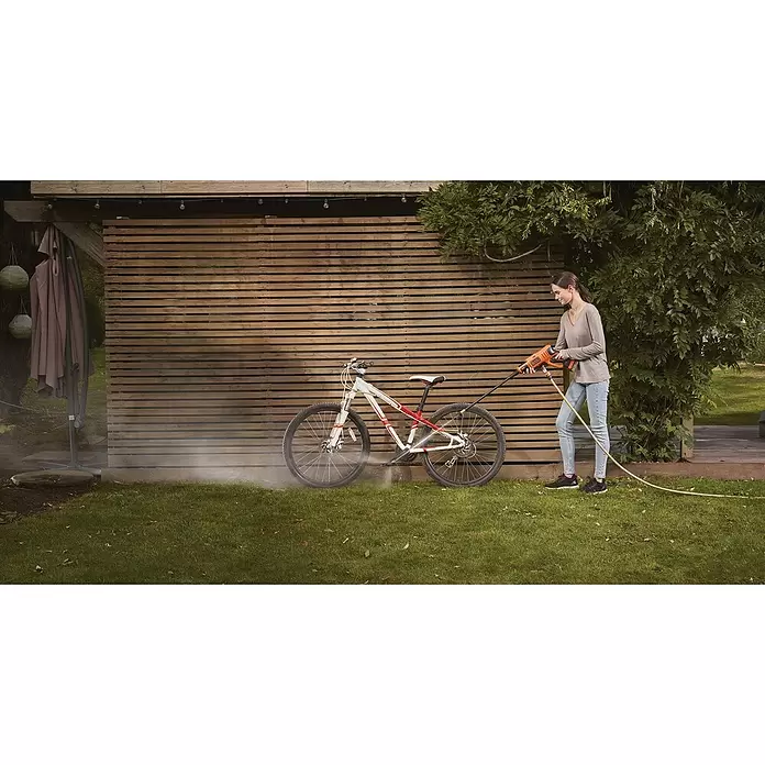 Black+Decker Akku-Druckreiniger BCPC18B - 18 V, Ohne Akku, 120 l/h - Anwendungsbeispiel