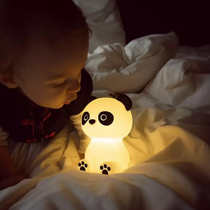 LED-Nachtlicht Paddy Panda - Weiß/Schwarz, L x B x H: 86 x 88 x 122 mm - Anwendungsbeispiel