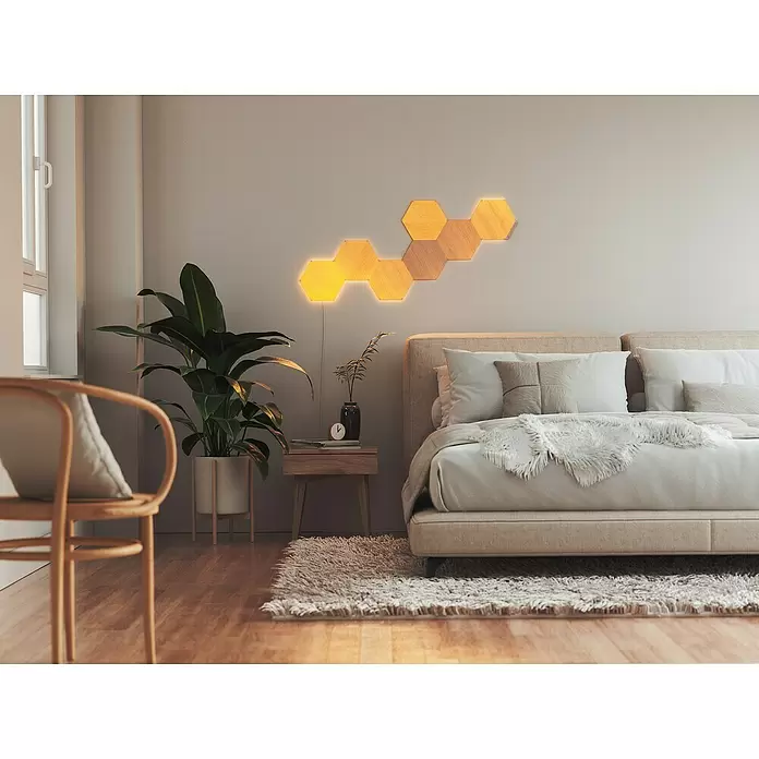 Nanoleaf LED-Panel Elements Hexagons 7er Starter Set - 42 W, Holzoptik - Stimmungsaufnahme