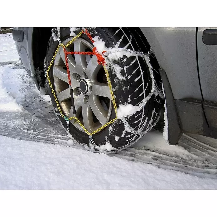 Carpoint Sneeuwketting KNN-70 - 2-delig - Toepassingsvoorbeeld