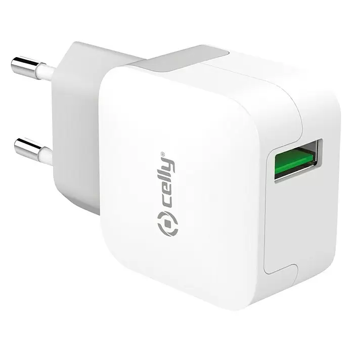 Celly USB-adapter 2.4A - Wit - Diagonaal zicht
