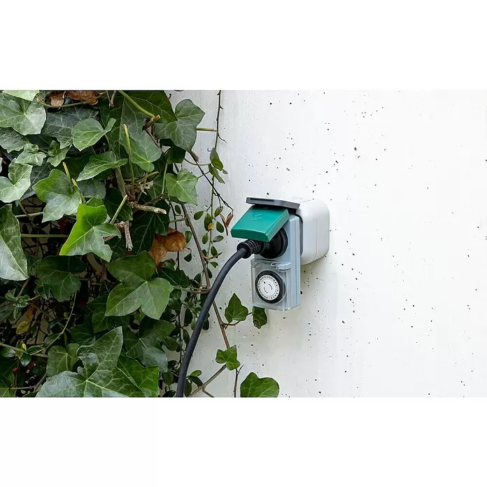 REV Temporizador para exterior - Gris / Verde, Mecánico, 3.680 W - Foto ambiente