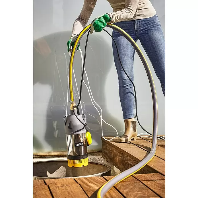Neptun Tlačna uranjajuća pumpa - 800 W, Maksimalni protok: 6.000 l/h - Proizvod u upotrebi